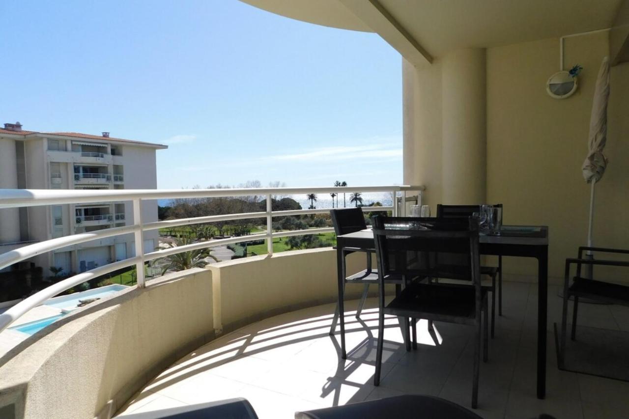 "T2 "Antibes Les Pins 3" Air Conditionned Sea View With Parking And Pool" Exterior foto